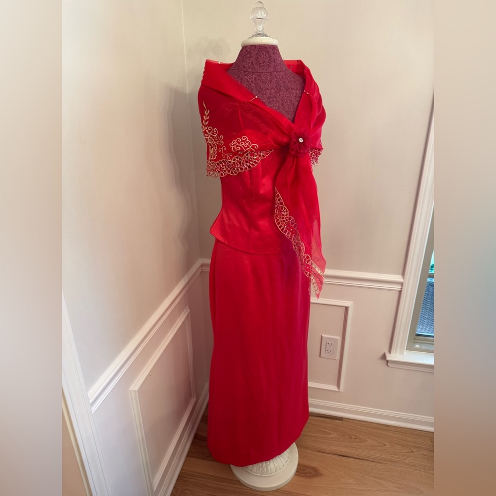Niki Lavis Vibrant Red Modern Filipiniana Dress with Alampay.